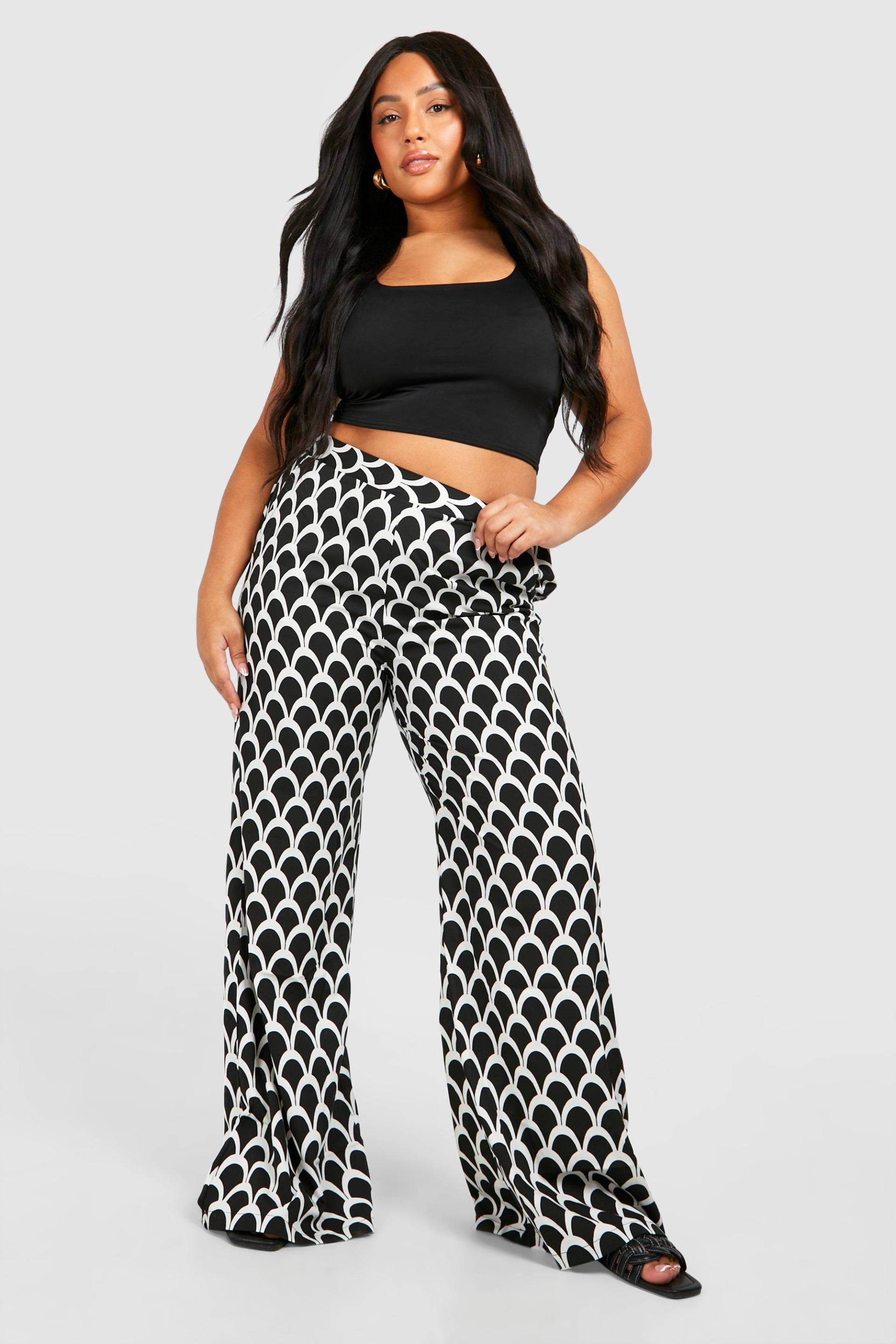 Plus Weite Hose Mit Print - Black - 44, Black von boohoo