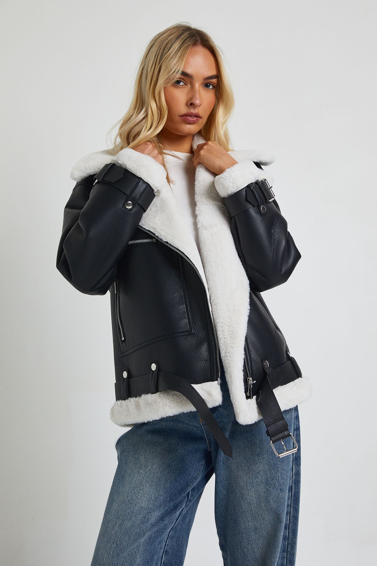 Premium Fliegerjacke Mit Gürtel - Black - 36, Black von boohoo