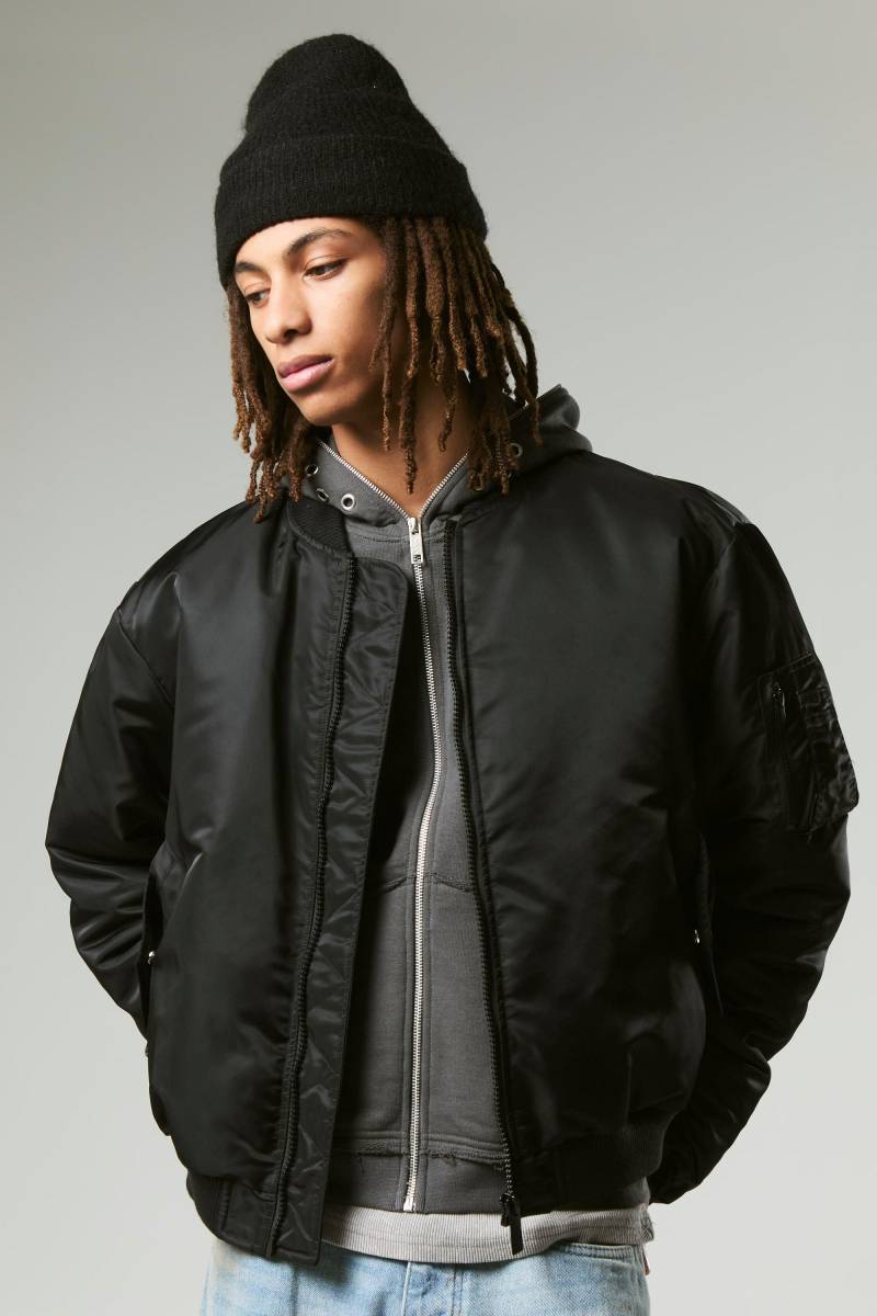 Regular Fit Padded Nylon Panelled Bomber Jacket In Black - Xs, Black Regular Fit Padded Nylon Panelled Bomber Jacket In Black - Xs, Black von boohoo