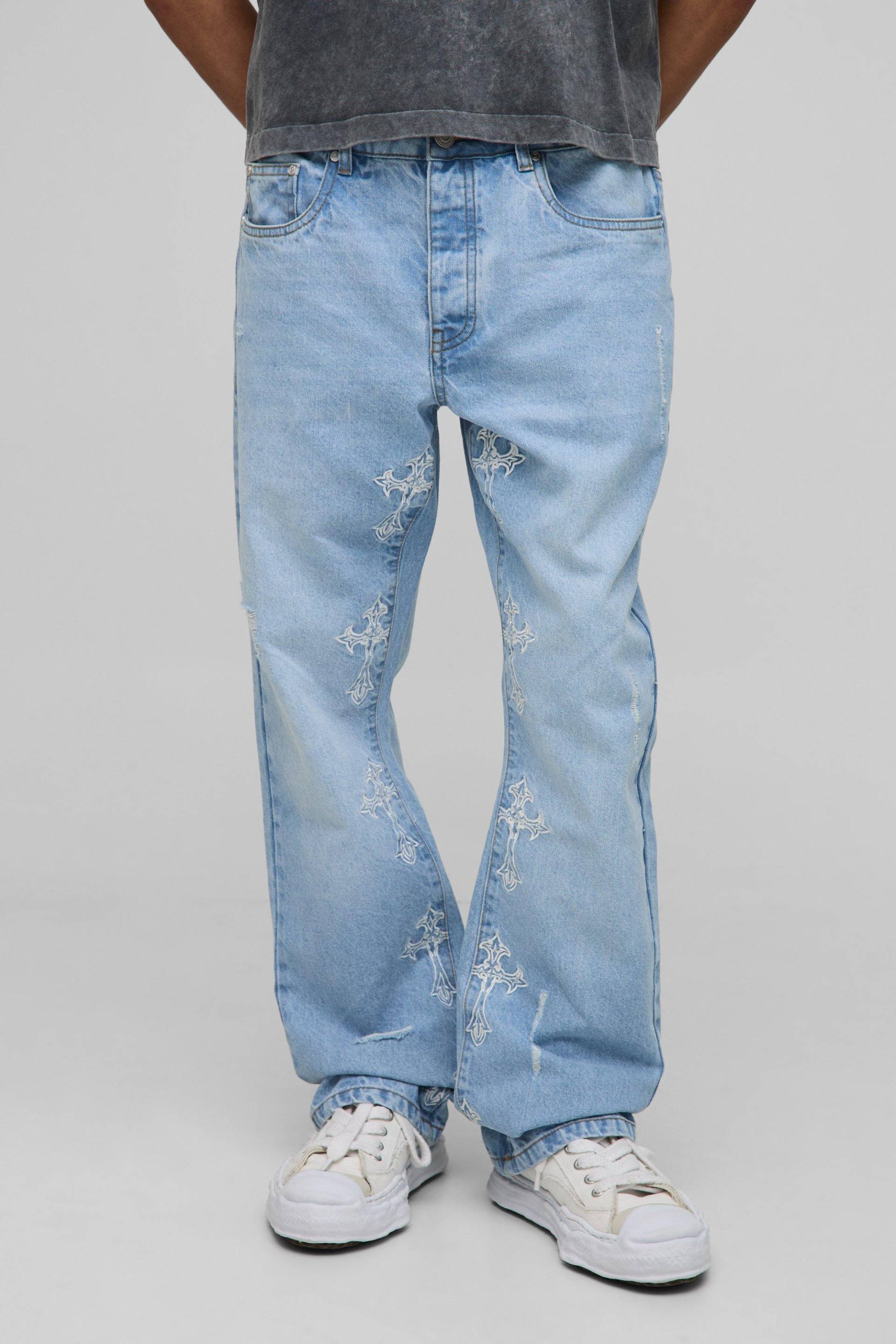 Slim Flared Distressed Cross Gusset Embroidered Jeans - Ice Blue - 34R, Ice Blue Slim Flared Distressed Cross Gusset Embroidered Jeans - Ice Blue - 34R, Ice Blue von boohoo