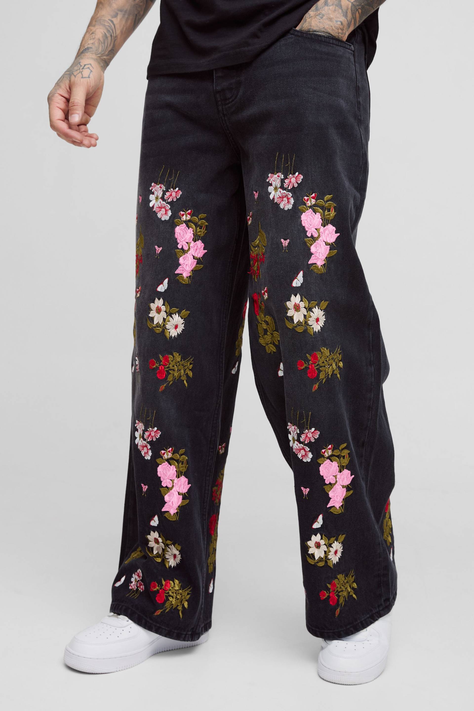 Tall Lockere Jeans Mit Blumen-Stickerei - Washed Black - 40, Washed Black von boohoo