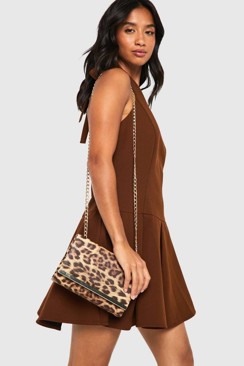 Womens Leopard Structured Hardware Detail Clutch Bag And Chain - One Size, Leopard von boohoo