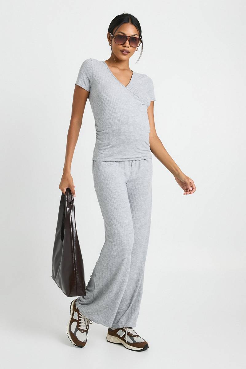 Womens Maternity Soft Rib Wrap Top & Trouser Lounge Set - Grey - 38, Grey von boohoo