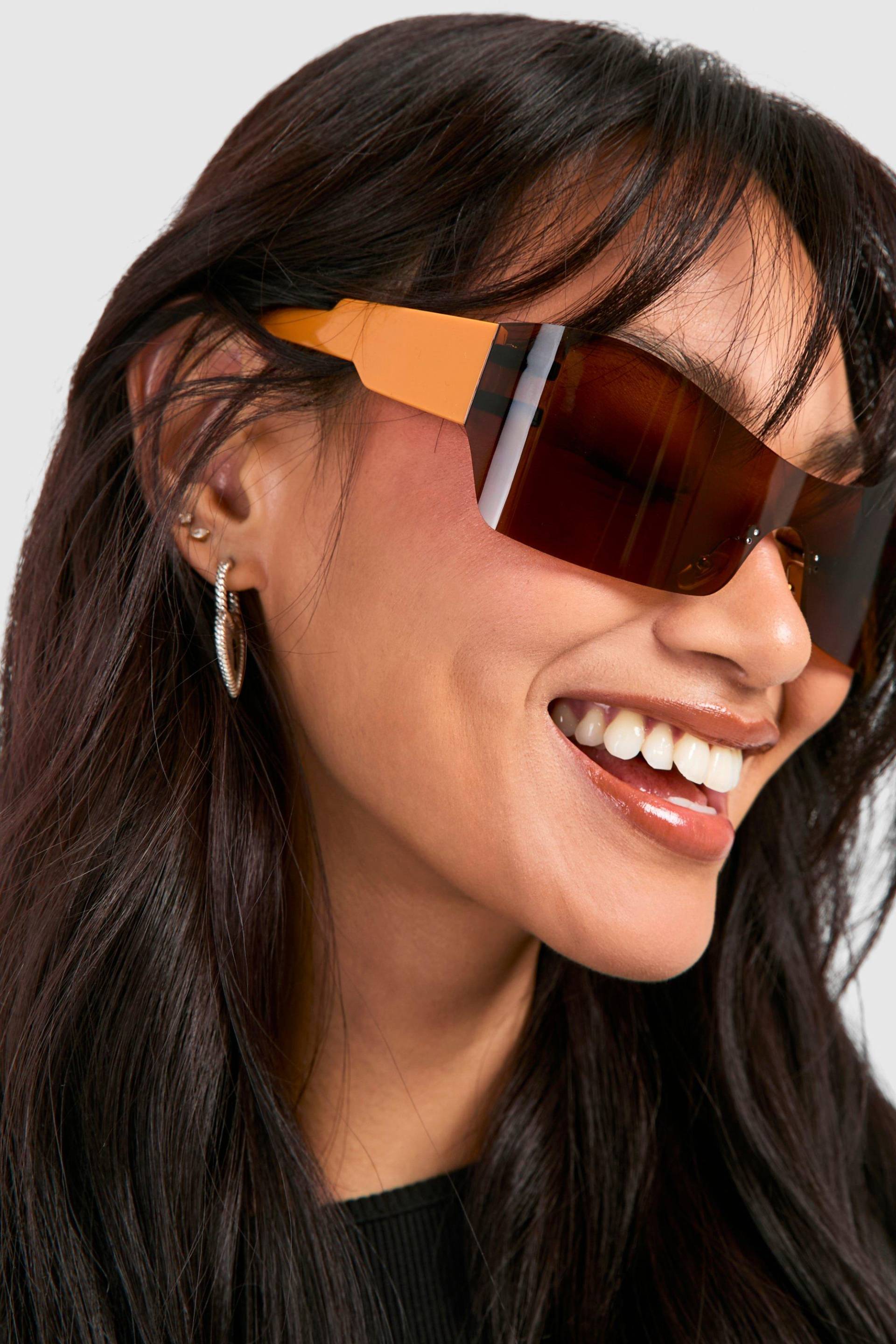 Womens Orange Visor Sunglasses - One Size, Orange von boohoo
