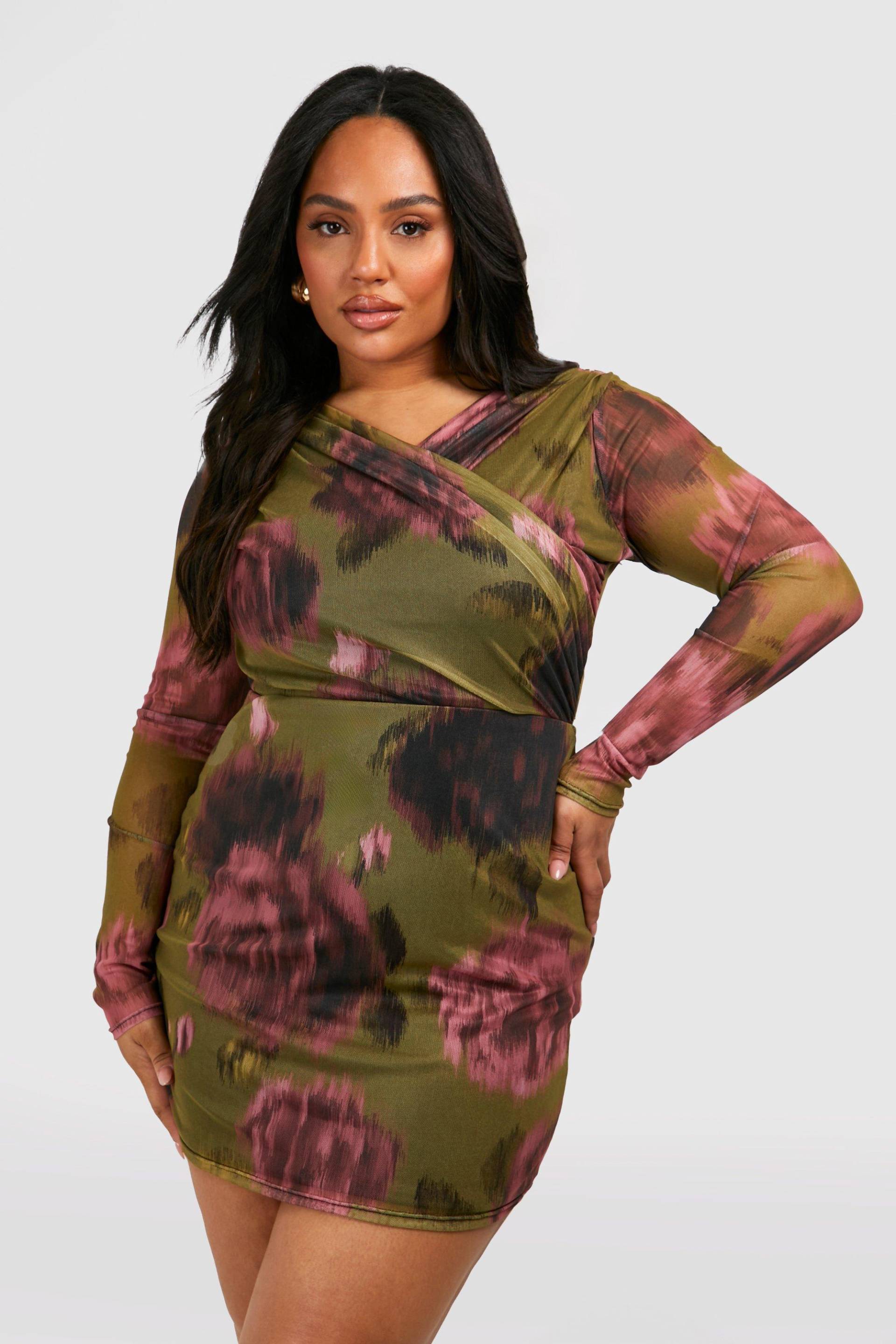 Womens Plus Abstract Floral Mesh Bodycon Dress - Khaki - 18, Khaki von boohoo