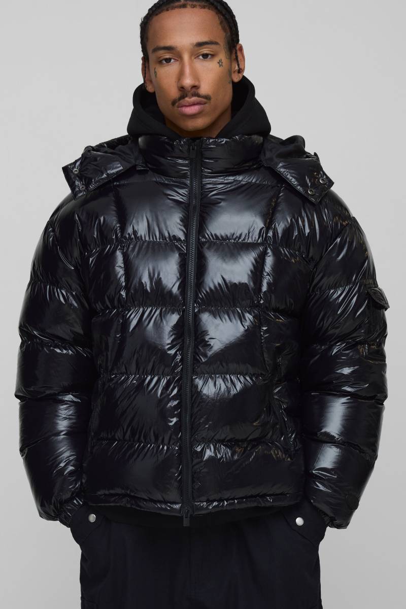 Kastige schwarze Steppjacke mit Kapuze - XS, Schwarz Kastige schwarze Steppjacke mit Kapuze - XS, Schwarz von boohooman