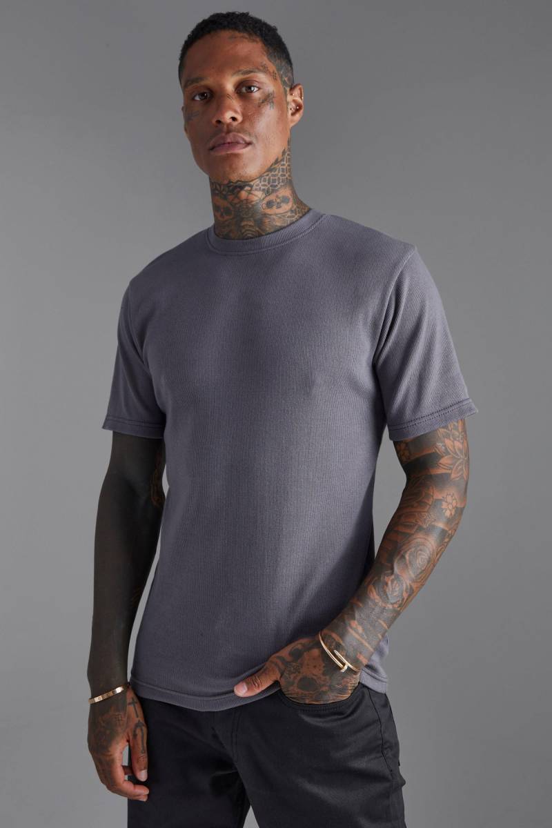Geripptes Muscle-Fit T-Shirt von boohooman