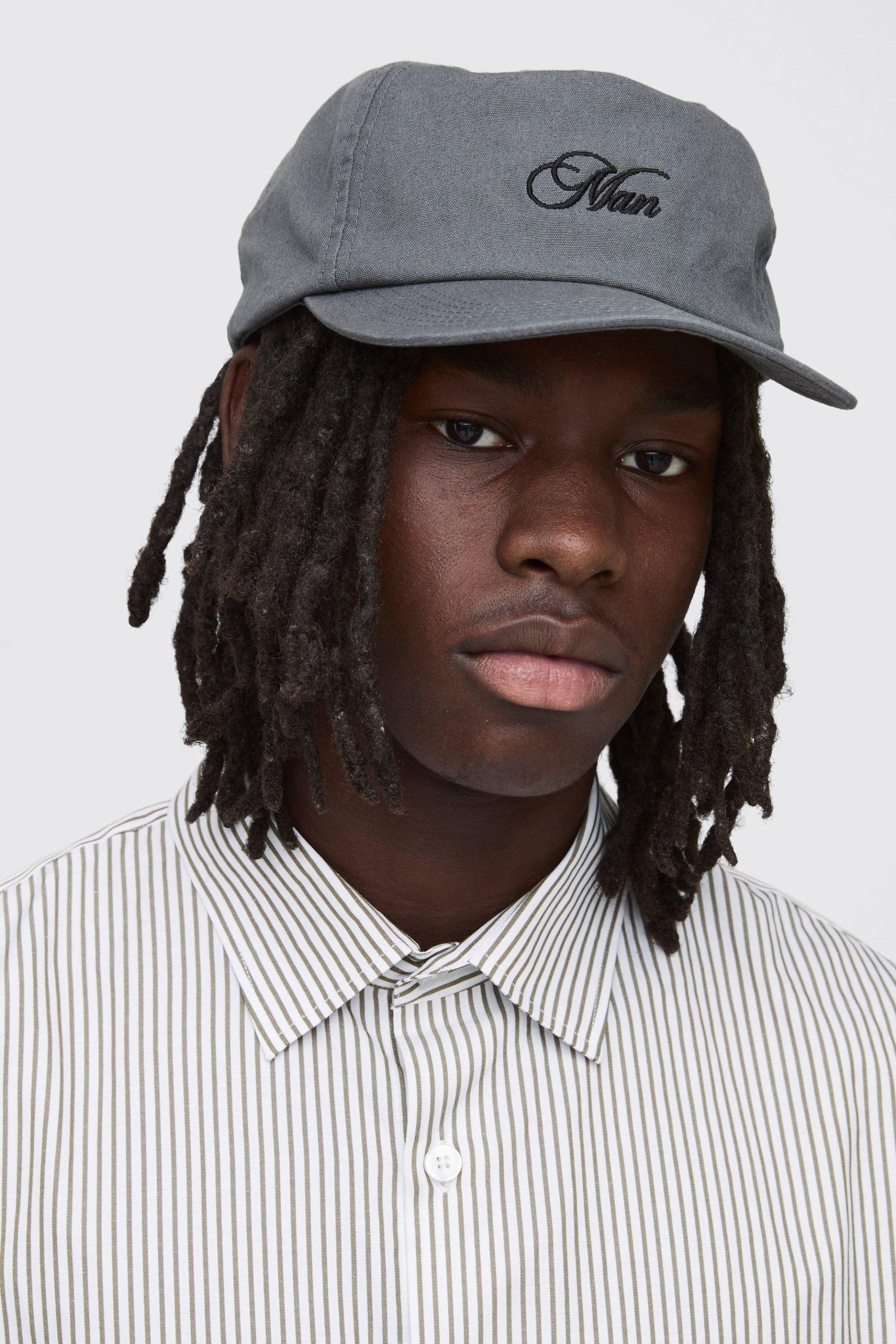 Kappe mit MAN-Stickerei - Grau - ONE SIZE, Grau von boohooman