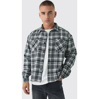 Kariertes Oversize Boucle Overshirt von boohooman