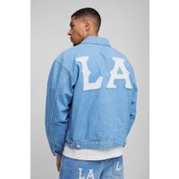 Kastige Jeansjacke mit LA-Applikation Kastige Jeansjacke mit LA-Applikation von boohooman