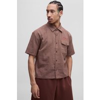 Kastiges Oversize Hemd mit Taschen-Detail Kastiges Oversize Hemd mit Taschen-Detail von boohooman