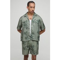 Kastiges Oversize Viskose-Hemd & Badehose von boohooman