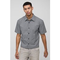 Kastiges kariertes Oversize Hemd mit Tasche von boohooman