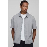 Kurzärmliges Oversize Hemd in Knitteroptik mit verdeckter Knopfleiste - Grau - S, Grau von boohooman