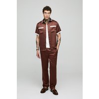 Kurzärmliges Satin-Hemd mit Kontrast-Einsatz & Hose mit geradem Bein - Braun - S, Braun Kurzärmliges Satin-Hemd mit Kontrast-Einsatz & Hose mit geradem Bein - Braun - S, Braun von boohooman