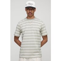 Lockeres gestreiftes Rundhals T-Shirt - light khaki - M, light khaki von boohooman