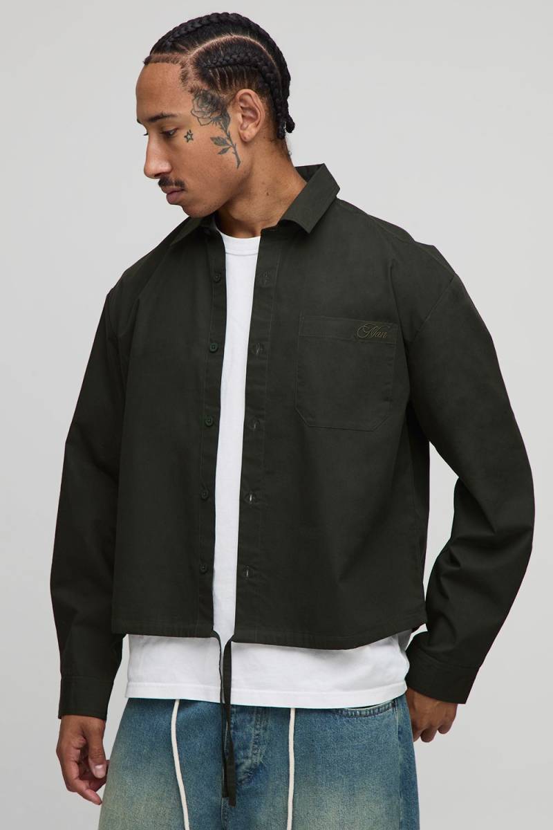 Langärmliges kastiges Oversize Hemd mit Stickerei - Khaki - S, Khaki von boohooman