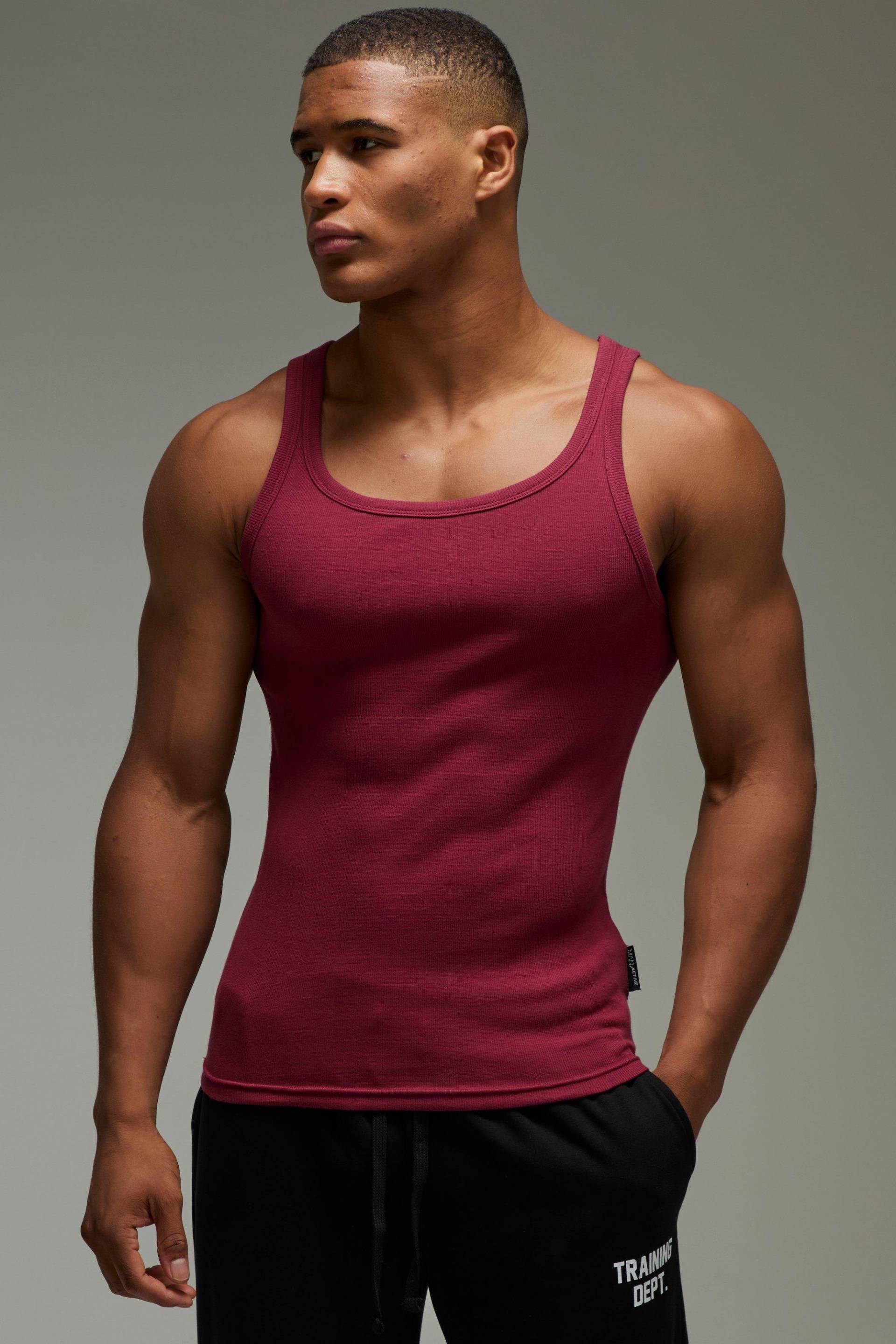 Man Active Gym Muscle Fit Ribbed Vest - Rot - XS, Rot Man Active Gym Muscle Fit Ribbed Vest - Rot - XS, Rot von boohooman