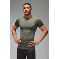 Man Active Lightweight Essentials Fitness Muscle Fit T-Shirt mit Raglanärmeln - Khaki - XL, Khaki von boohooman