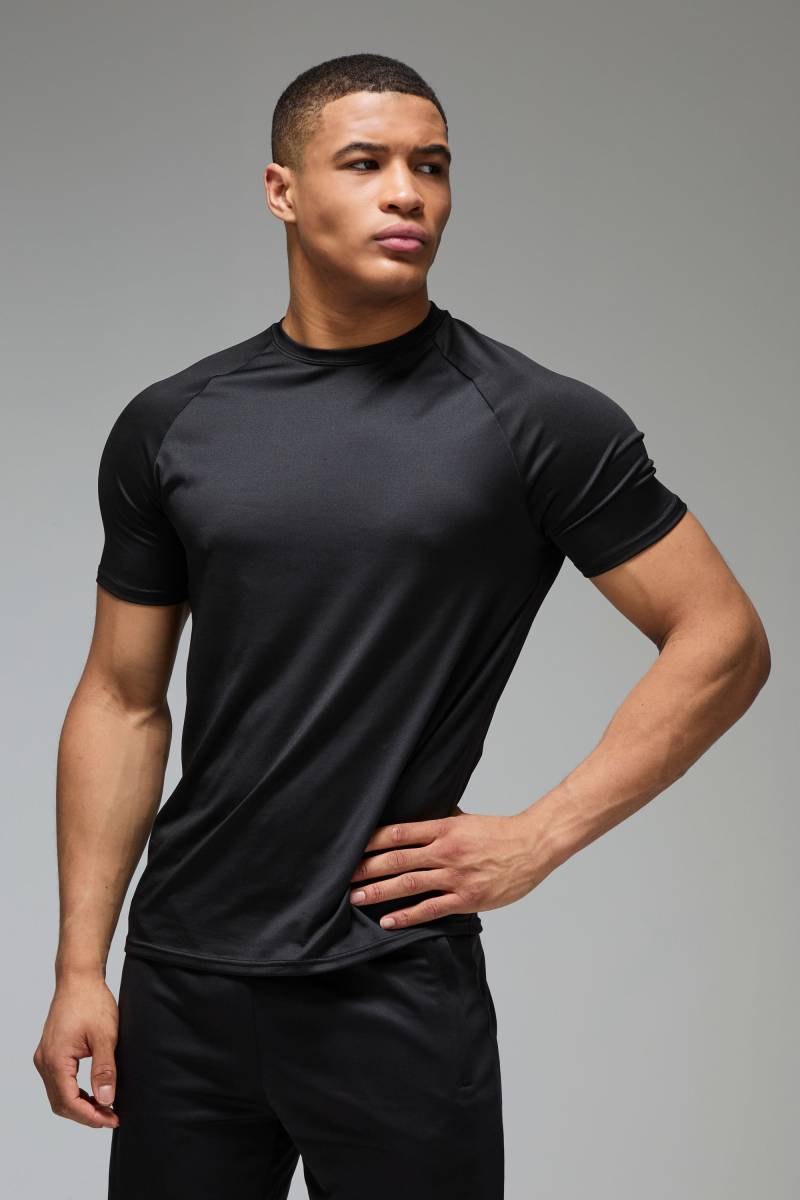 Man Active Lightweight Essentials Gym Raglan T-Shirt - Schwarz - L, Schwarz von boohooman