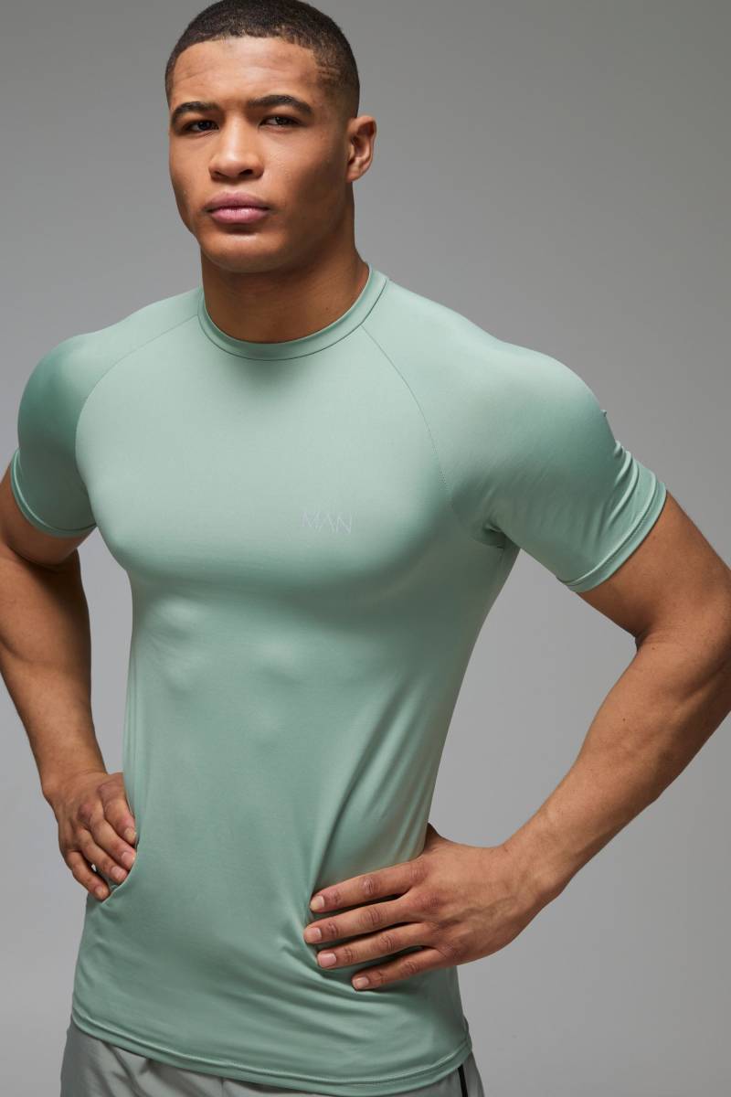 Man Active Muscle-Fit T-Shirt - Grün - XXL, Grün von boohooman