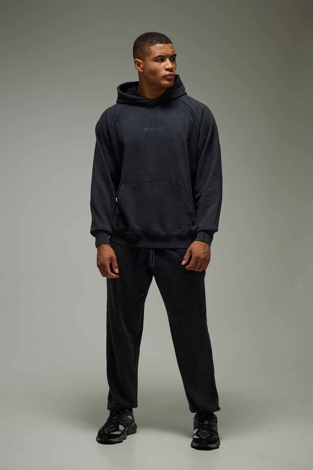 Man Active Oversize Trainingsanzug mit One More Rep Print - Schwarz - 2XL, Schwarz von boohooman