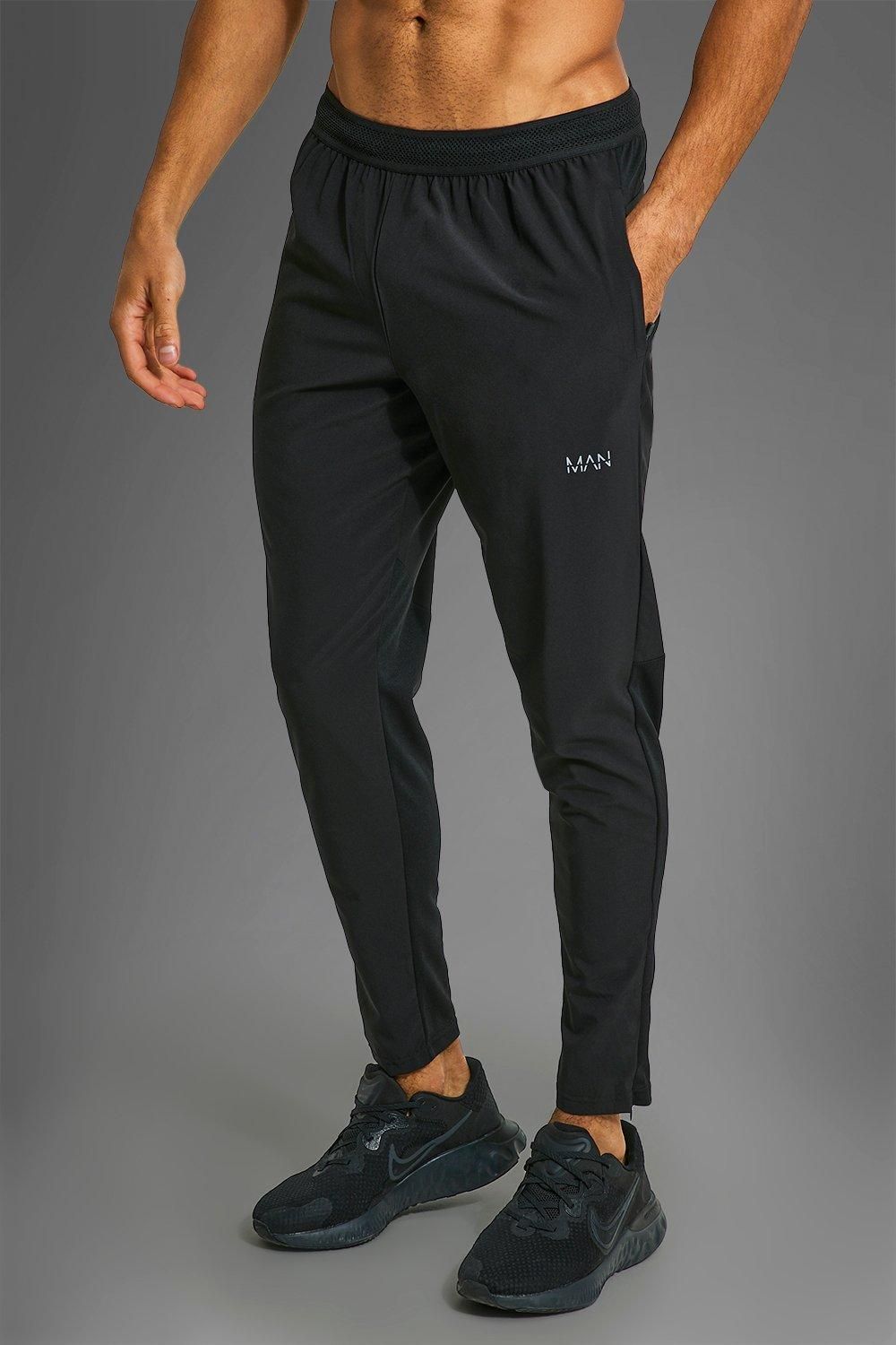 Man Active Performance Jogginghose mit Reißverschluss-Taschen von boohooman