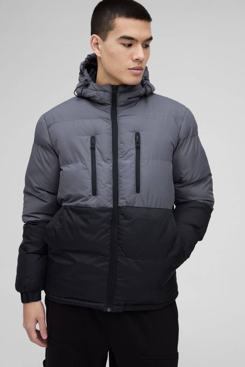 Colorblock Steppjacke mit Kapuze - Grau - XS, Grau von boohooman