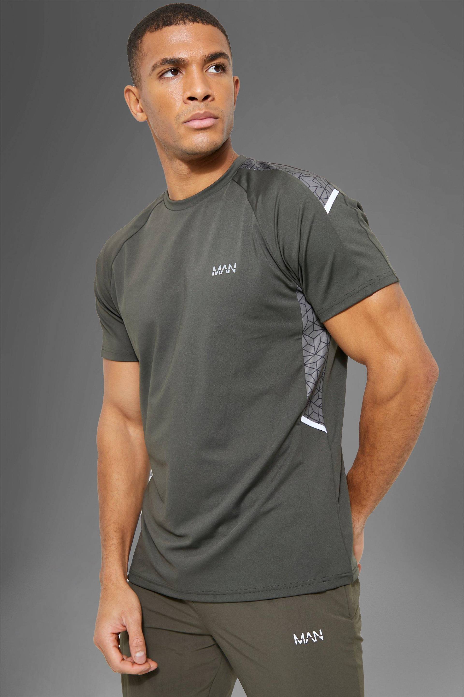 Mens Man Active Gym T-Shirt mit Detail - Khaki - XL, Khaki von boohooman