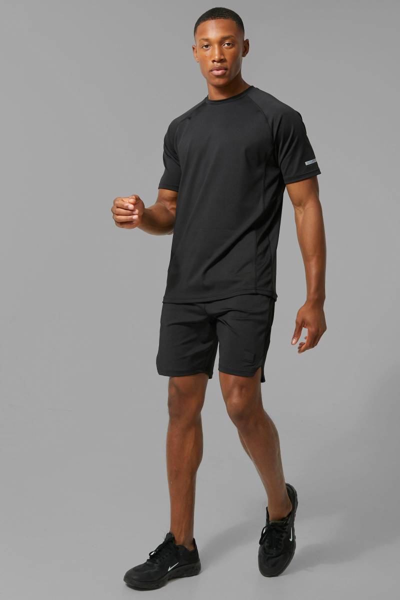 Man Active Performance T-Shirt & Shorts - Schwarz - XS, Schwarz von boohooman