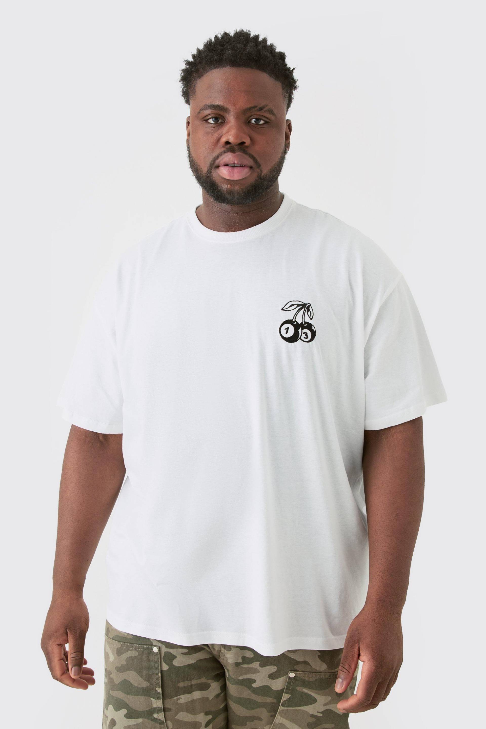 Mens Plus Oversized Dice Cherry Embroidered T-shirt In White - Weiß - XXXL, Weiß von boohooman