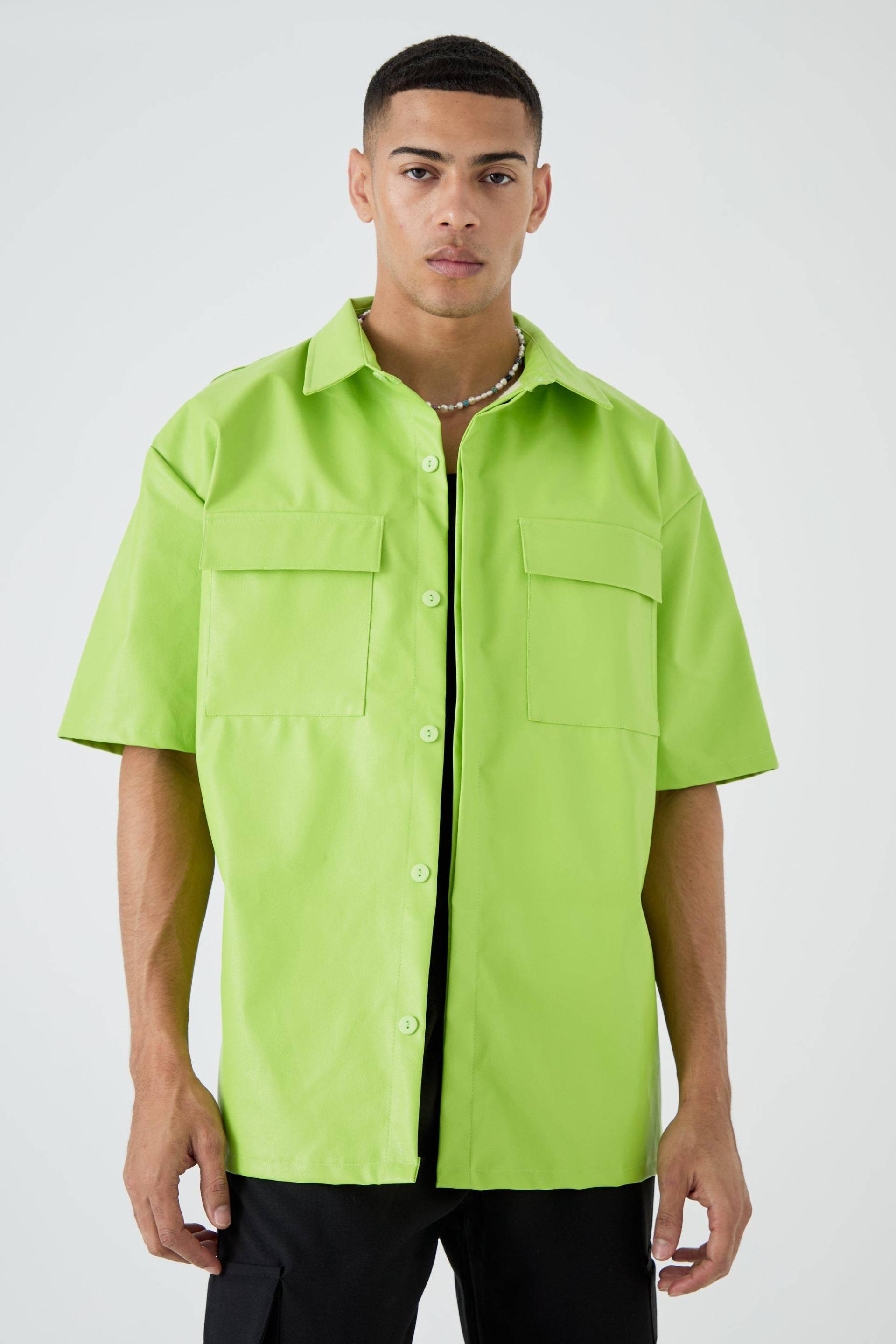 Mens Kastiges Oversize PU-Hemd - Grün - L, Grün von boohooman