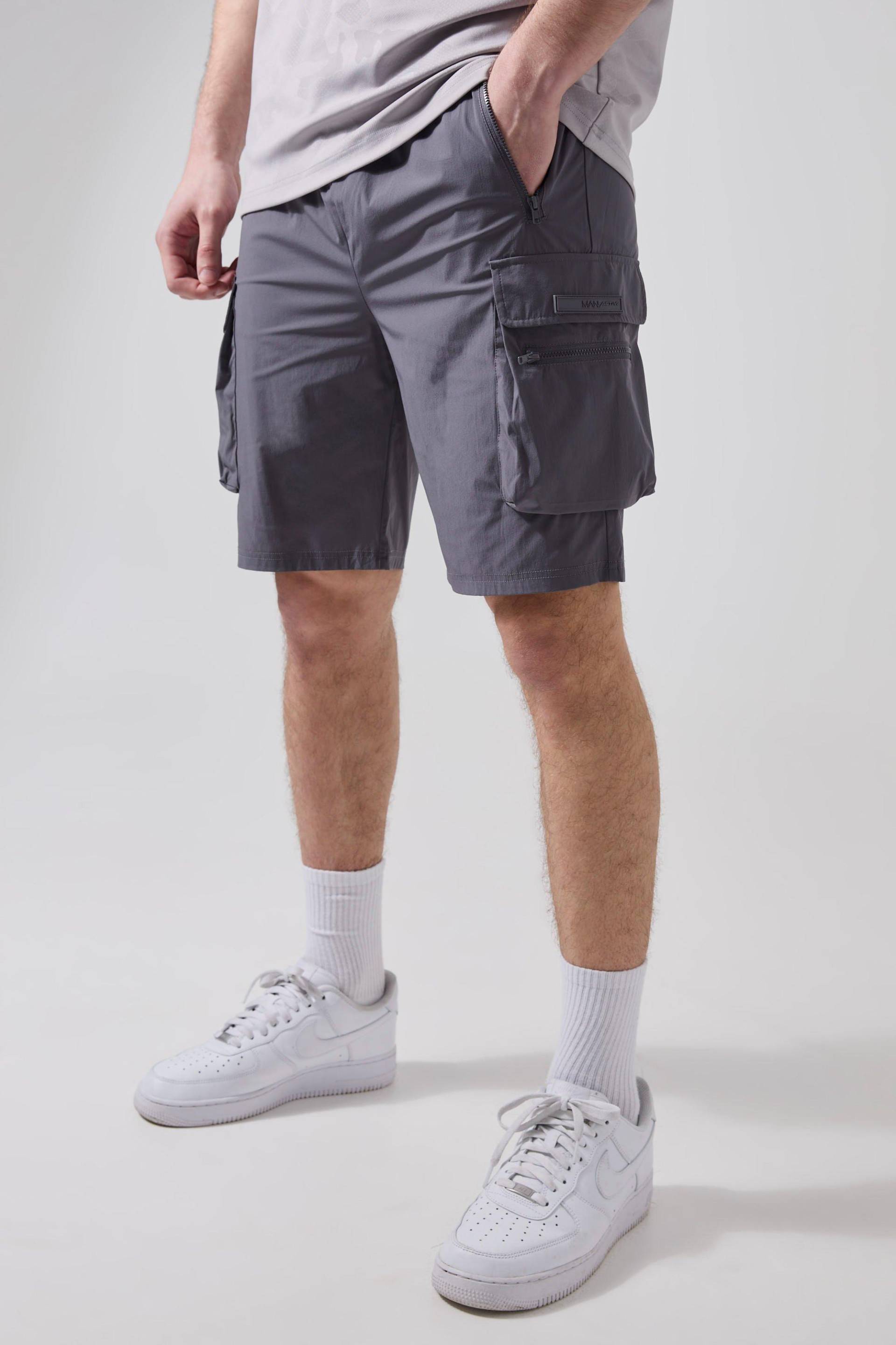 Mens Tall Man Active Lightweight Cargo Shorts - Grau - S, Grau von boohooman