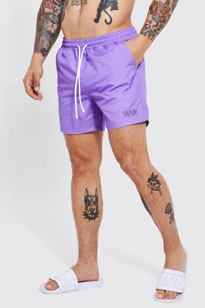 Mittellange einfarbige Man Badehose von boohooman