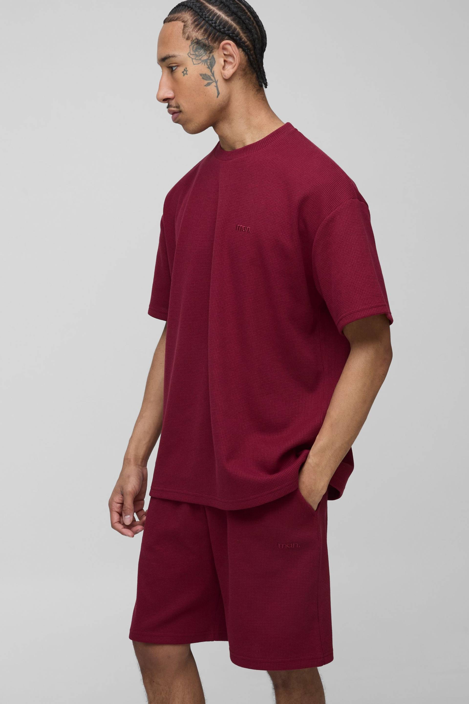 Oversize Man T-Shirt & Shorts in Waffeloptik von boohooman