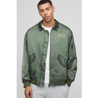 Oversize Nylon Fliegerjacke mit Kragen - Khaki - XS, Khaki von boohooman