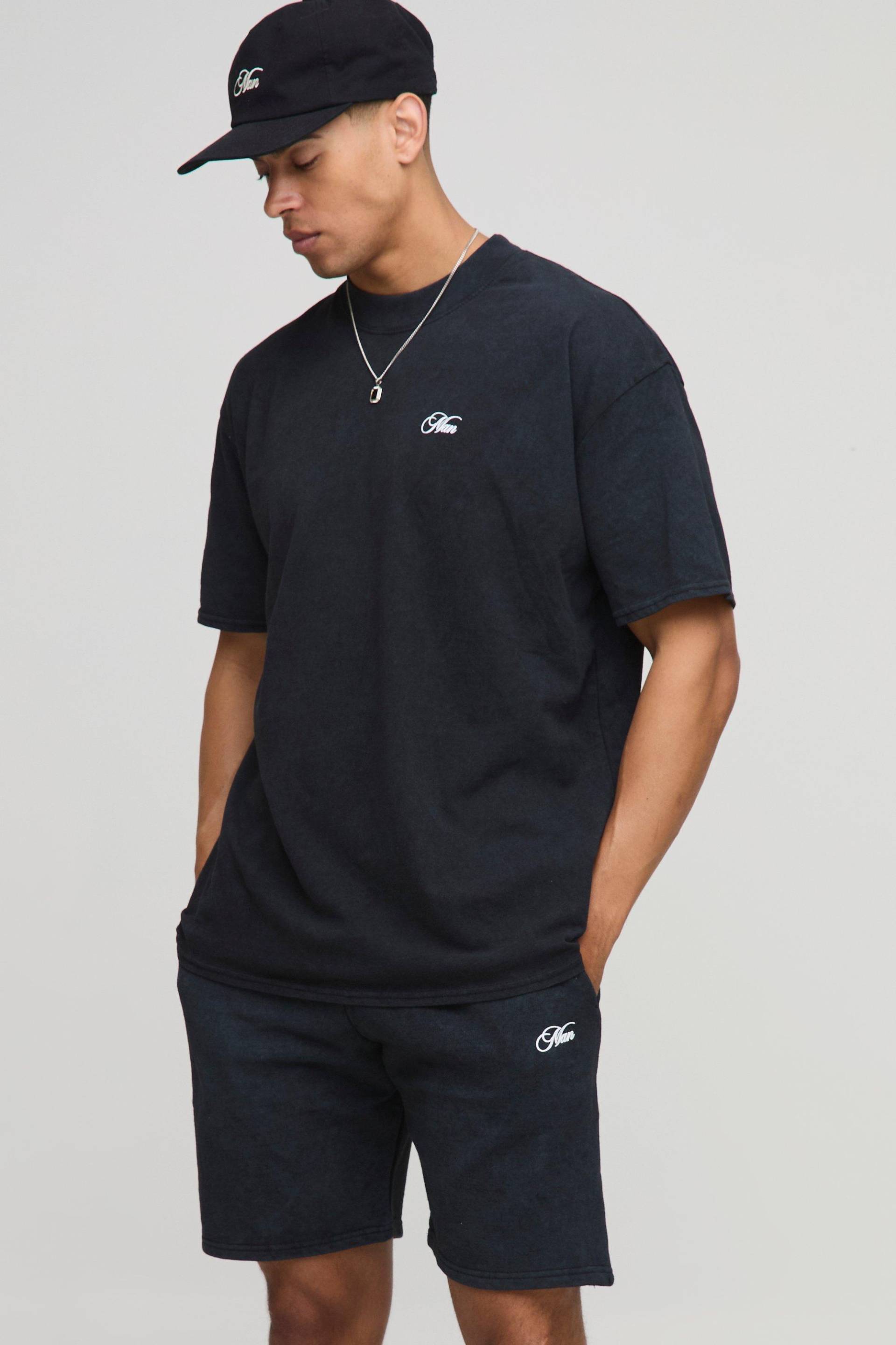 Oversize T-Shirt mit Man-Schriftzug und Shorts - Grau - L, Grau von boohooman