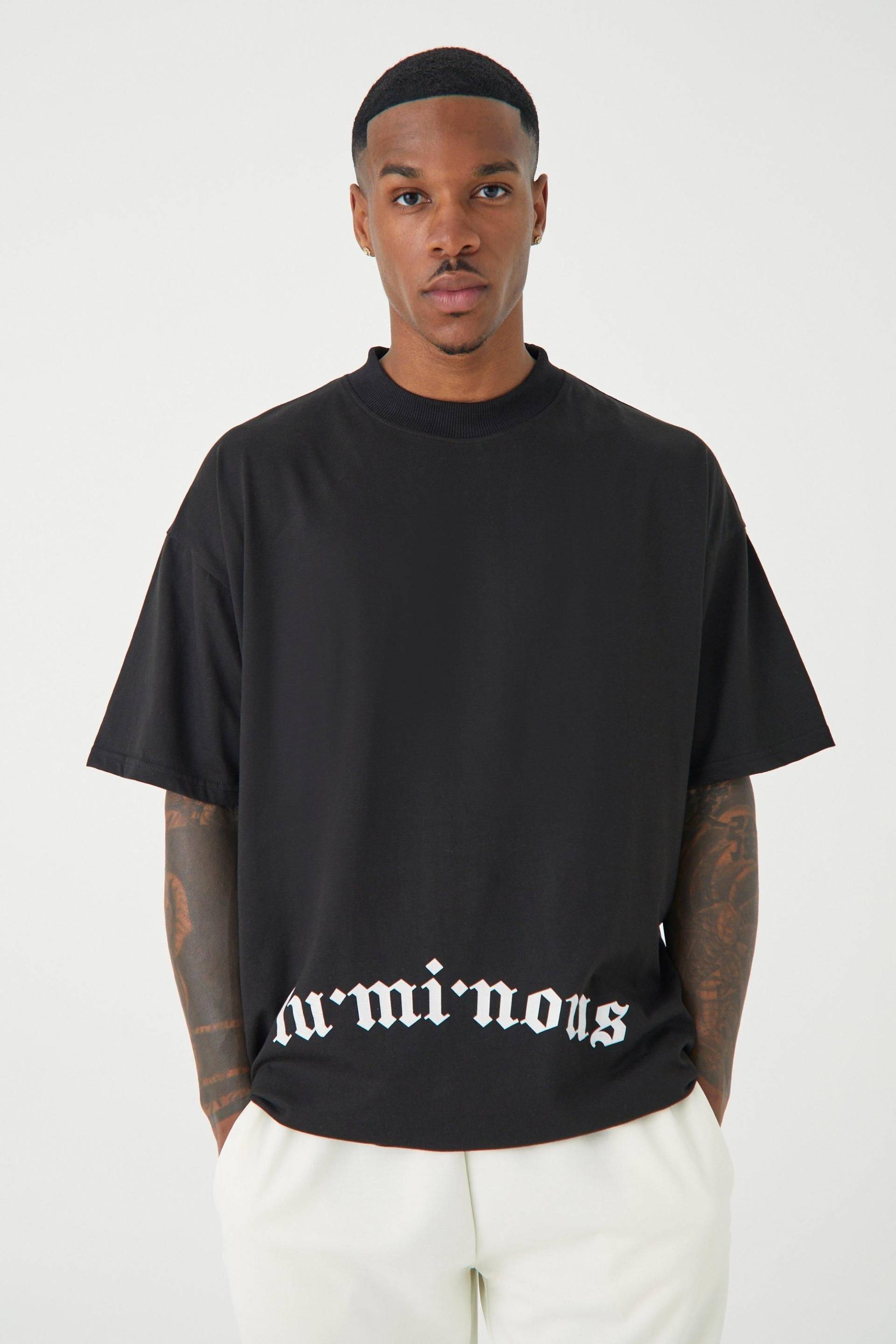 Oversize T-Shirt mit Renaisscance Print von boohooman