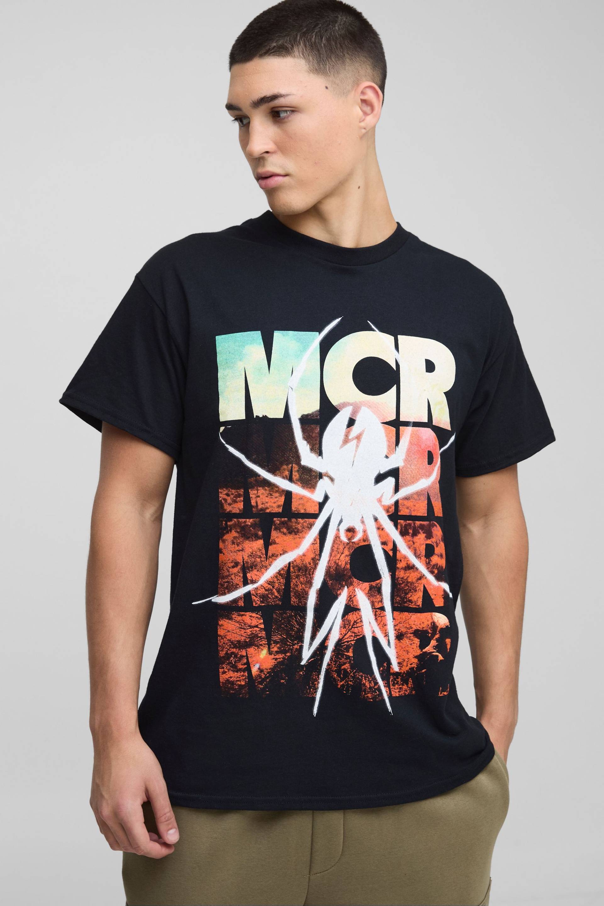 Oversize T-Shirt mit lizenziertem My Roman Romance Print von boohooman