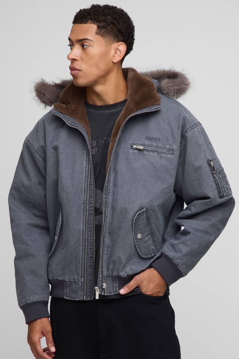 Oversized Boxy Zip Detail Faux Fur Hooded Twill Bomber Jacket - Grau - XS, Grau von boohooman