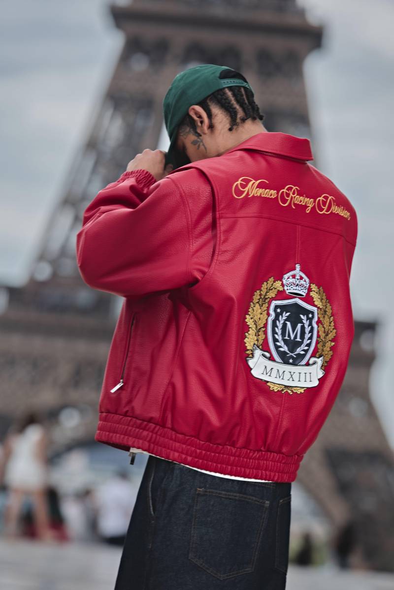 Strukturierte Oversize PU-Bomberjacke mit Stickerei - Rot - L, Rot von boohooman