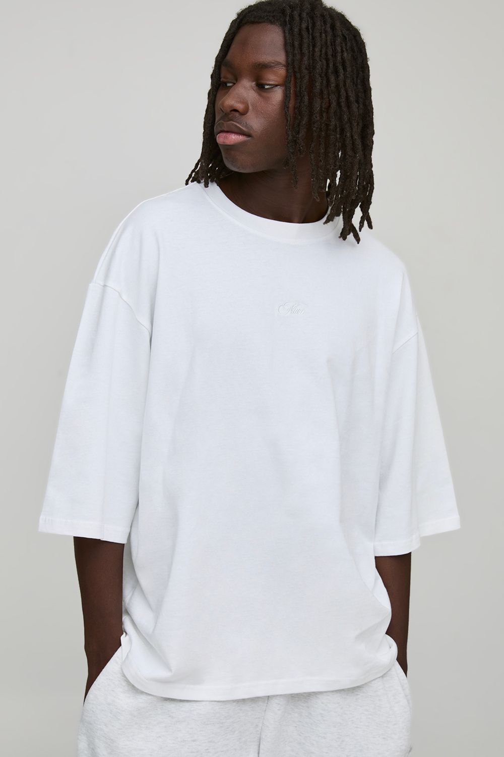 Oversized Heavyweight MAN Script Embroidered Half Sleeve T-shirt - Weiß - L, Weiß von boohooman