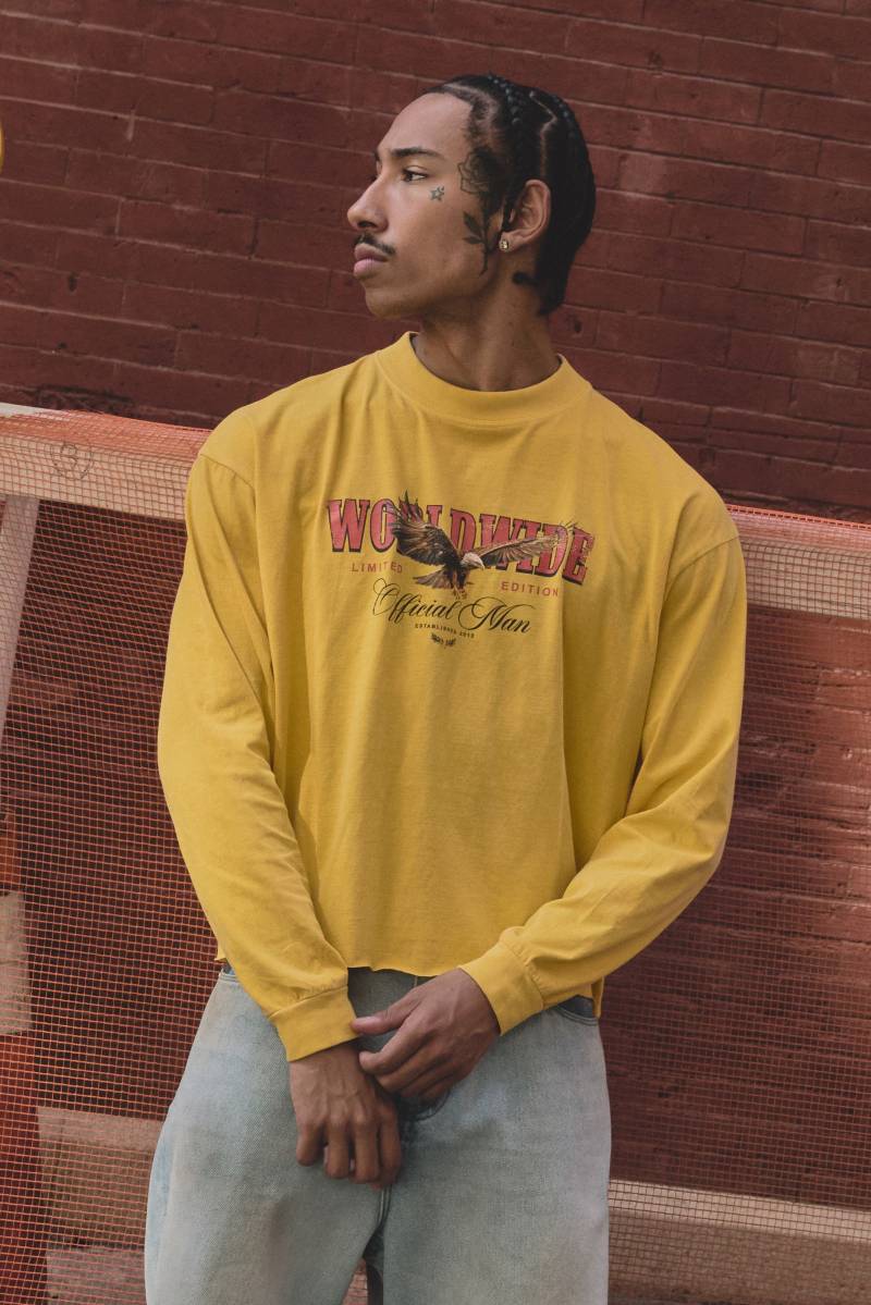 Langärmliges kastiges Oversize T-Shirt mit Print - Gelb - L, Gelb von boohooman