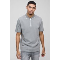 Pique Poloshirt mit Kontrast-Detail und Reißverschluss von boohooman