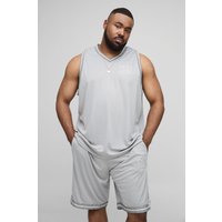 Plus BM Embroidered Oversized Vest & Basketball Short Set - Grau - 4XL, Grau von boohooman