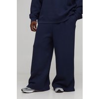 Plus Basic Jogginghose mit extrem weitem Bein von boohooman