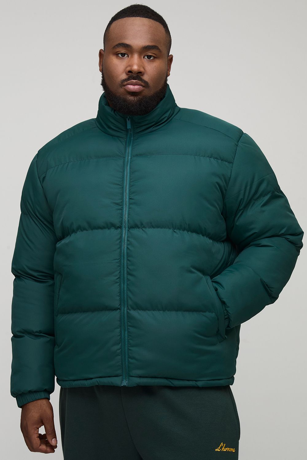 Plus Funnel Neck Regular Fit Puffer Jacket in Khaki - 5XL, Khaki von boohooman