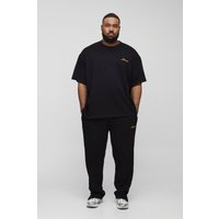 Plus T-Shirt mit L'Homme Stickerei & Jogginghose mit geteiltem Saum - Schwarz - 4XL, Schwarz von boohooman