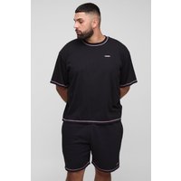 Plus Official Man Contrast Stitch Oversized Boxy T-Shirt & Relaxed Jersey Short Set - Schwarz - 3XL, Schwarz von boohooman