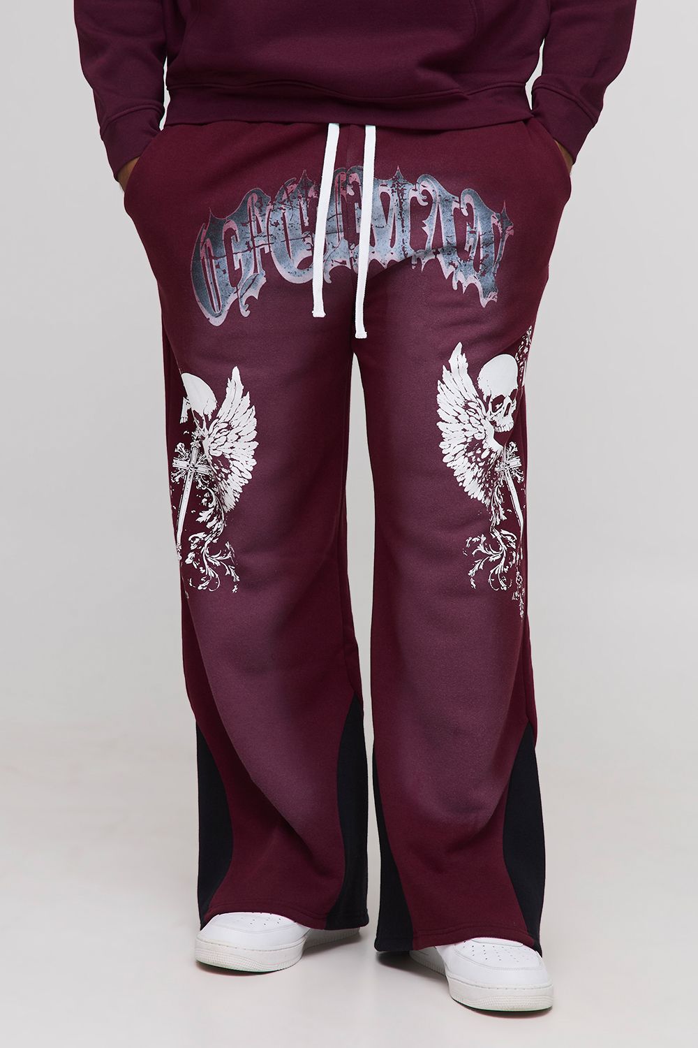 Plus lockere Jogginghose mit Totenkopf-Print - Rot - 5XL, Rot Plus lockere Jogginghose mit Totenkopf-Print - Rot - 5XL, Rot von boohooman